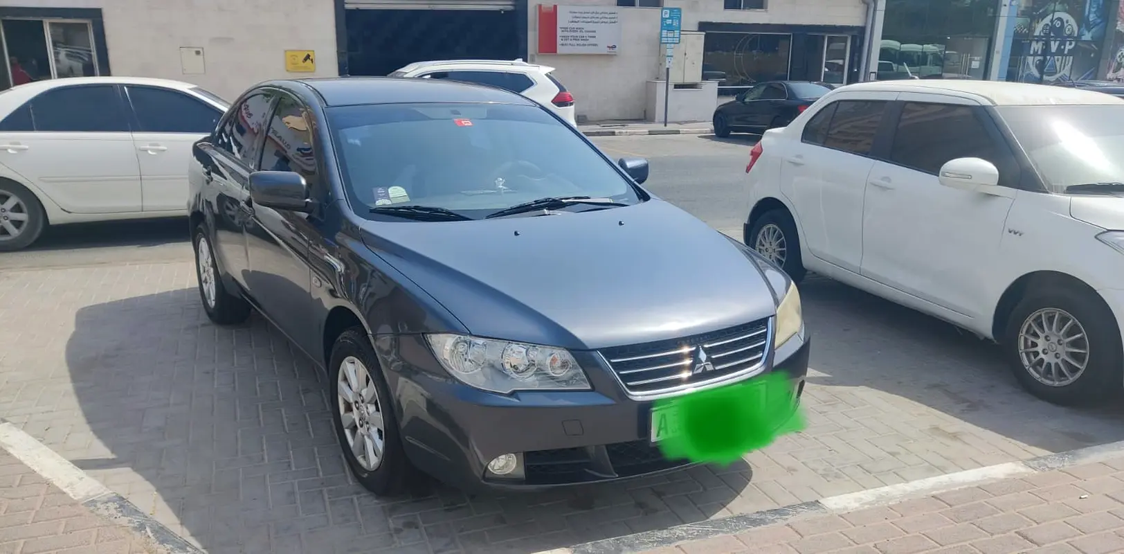 Mitsubishi Lancer 2014 — photo 1 of 8