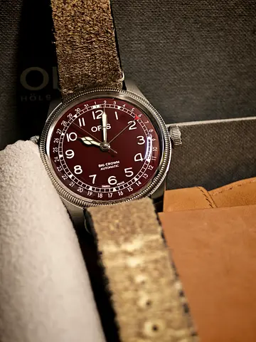 Oris big crown pointer date burgundy