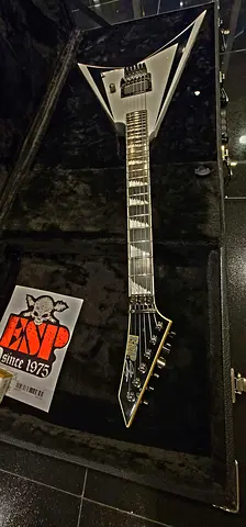 ESP Alexi Laiho 2008 Arctic White