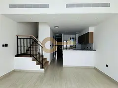 STYLISH 4BR TOWNHOUSE | PRIVATE GARDEN AND TERRACE