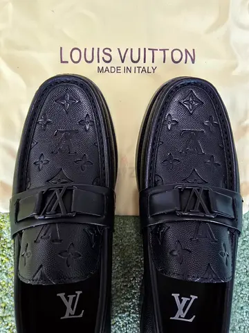 Louis Vuitton Mens Major Loafer 41 to 45