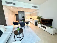 Stylish - Furnished 1 Bed - HIgh Floor