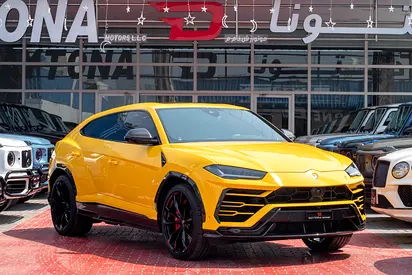 Lamborghini Urus  | 2021 | 13,500Km | Under warranty