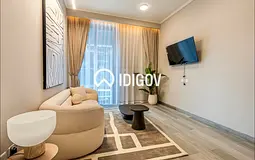 Skyline Oasis | Modern 1-Bedroom | Prime Location