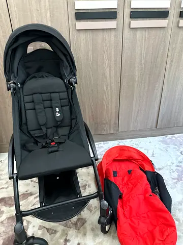 Yoyo stroller with newborn
