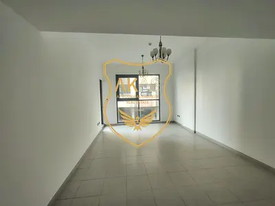 6 CHEQUES 1BHK CLOSE TO AL RIGGA METRO CENTRAL AC AND GAS WITH BALCONY FREE PARKING