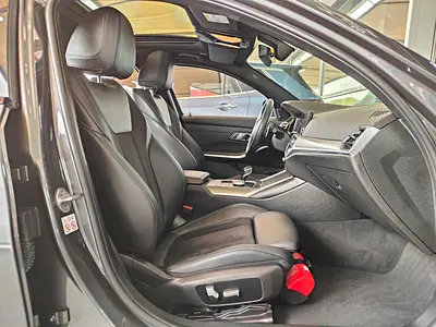 BMW 3 Series 330i, миниатюра 15