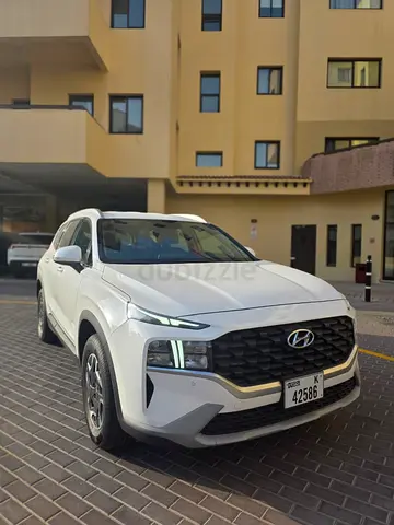 2024 Hyundai Santa Fe Hybrid GCC SPECS | Only 9,000 km | Under Warranty  Serivce Contract