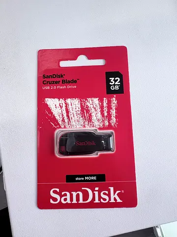 Sandisk 32 GB USB for sale