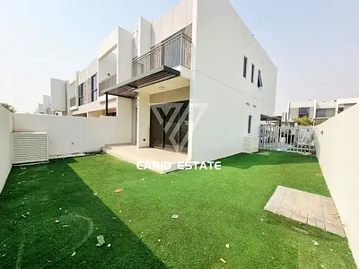 END CORNER UNIT | BIG PLOT | R2EE| SPACIOUS ROOMS