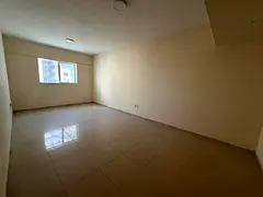 **Apartment in Al Khan – 2BR with 1 bath, close to schools, malls, pharmacies, restaurants, superm