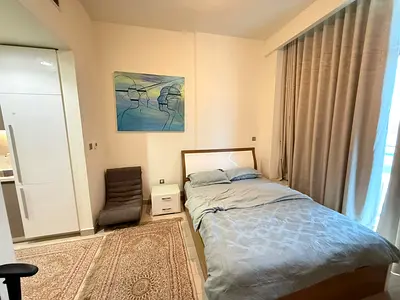 PRIME LOCATION // FREE CHILLER // SPACIOUS STUDIO APARTMENT