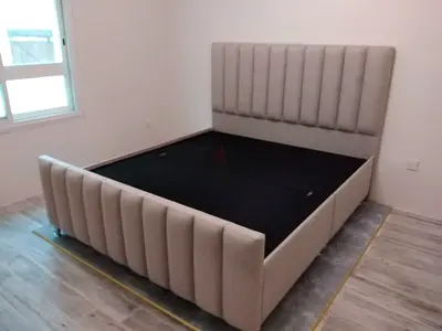 Stylish Queen Size Bed with Modern Design