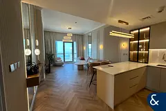 Upgraded | Atlantis and Dubai Eye View