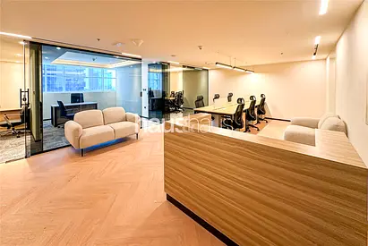 Furnished | Luxury Fitout | Vacant