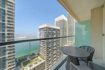 Vacant | Upgraded | Palm sea view