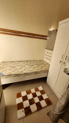 LADIES EXECUTIVE BEDSPACE WITH FRIDGE 1000 DHS ALL IN