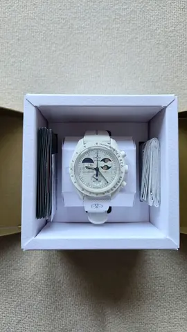 Swatch x Omega Mission to EarthPhase Moonshine Gold