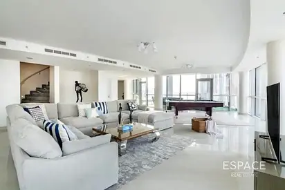12 Cheques | Private Pool | Flexible Term