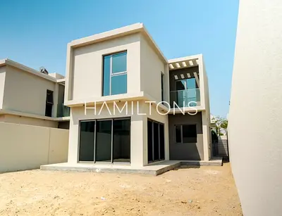 Luxury Villa Near City Centre | Great Investment | Resale