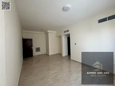 اشيك وافضل شقة اول ساكن تتكون من غرفة نوم ماستر _صالة واسعة _مطبخ مجهز _2 حمام _قريب من السوق الصيني ومدخل محمد بن زايد _صيانة كاملة علي المالك