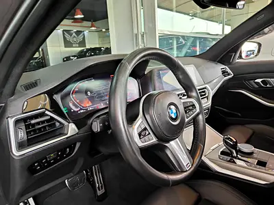 BMW 3 Series 330i, миниатюра 12