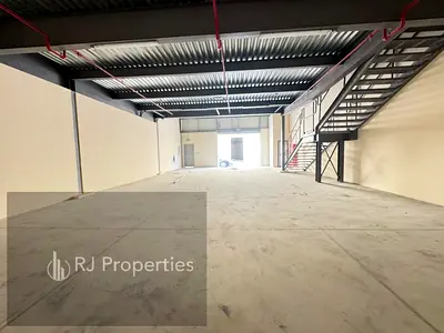 Brand new luxury warehouse MAZZiNE FLOOR for storage electric 8kw minimum Contract 3years 125k