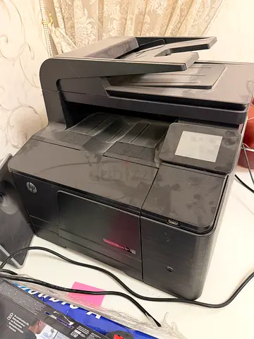 HP Computer Tower with Accessories