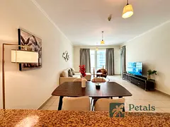 Downtown Luxury: Short-Term Stays at Burj Views 🌟