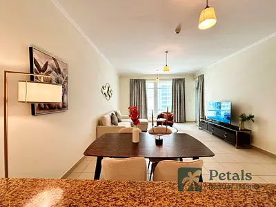 Downtown Luxury: Short-Term Stays at Burj Views 🌟