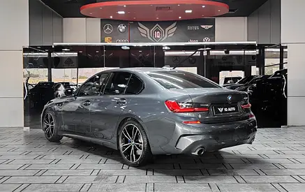 BMW 3 Series 330i, миниатюра 6