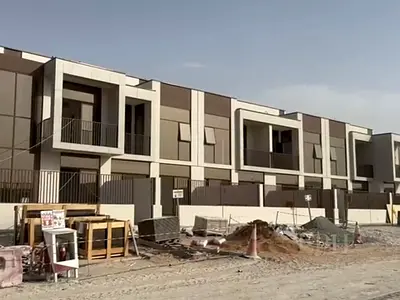 Park Backing Townhouse | Vaastu | Motivated Seller