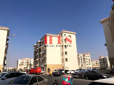 CORNER, FULLY FITTED, GOOD FOR RESTAURANT | NEAR METRO