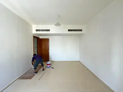 TOADAY OFFER FREE CAR PAKRING CENTRAL AC CENTRAL GAS 44k IN AL QASMIYAH