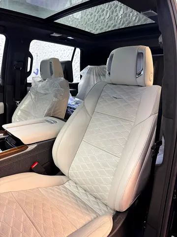 2025 Cadillac ESCALADE 缩略图 4