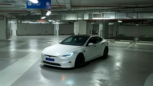 2022 Tesla Model S Plaid | 1,020 HP | Only 1,100 km!