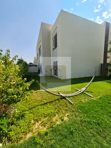 Fully Furnished | Single Row | Urbana III