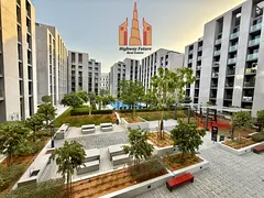 1bhk with pool view Hot offer /. Bank mortgage/ high ROI