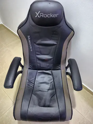 XRocker Monsoon rgb 4.1 pedestal chair need gone now