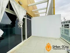 Ready to Move / 6 Cheques / Studio Apt + Terrace / For Family