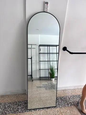 Floor mirror