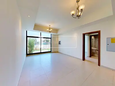 PRICED TO SELL | MODERN 4BR+MAID | PRIVATE POOL