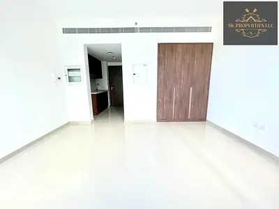 Spacious Unfurnished Studio for Rent in Uptown Al Zahia – Zahoor 5, Muweilah, Sharjah | Prime Location | 400 Sqft | All Amenities 🏙️✨