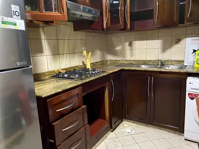 Executive bedspace close to insurance market metro station