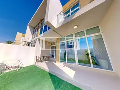 Fully Furnished | 3BR+Garden Townhouse | Ready