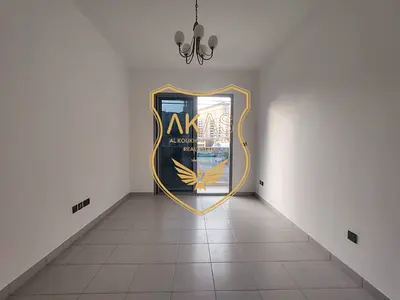 6 CHEQUES BOTH MASTER BEDROOM 2BHK WITH BALCONY FOR FAMILY CLOSE TO AL RIGGA METRO