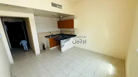 Spacious Family Studio | Central AC | Bu Tina Area