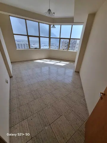 For rent in Sharjah – Al Majaz 2 Apartment in a prime location near the Corniche and close to all services