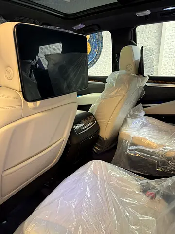 2025 Cadillac ESCALADE 缩略图 6