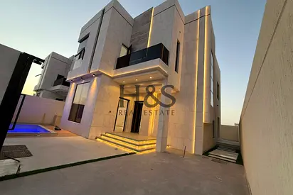 Super Deluxe 4-Bedroom Villa | Private Pool + Majlis